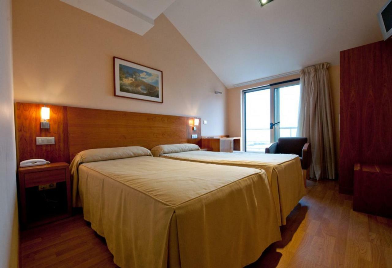 Hotel O Noso Portosin Bagian luar foto